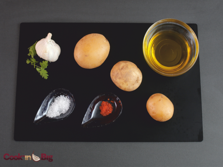 Ingredientes Receta Patatas con All i Oli y Huevas de Salmón